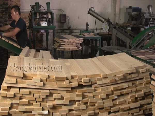 giai -đoạn-chuẩn-bị-làm-thùng-gỗ-sồi
